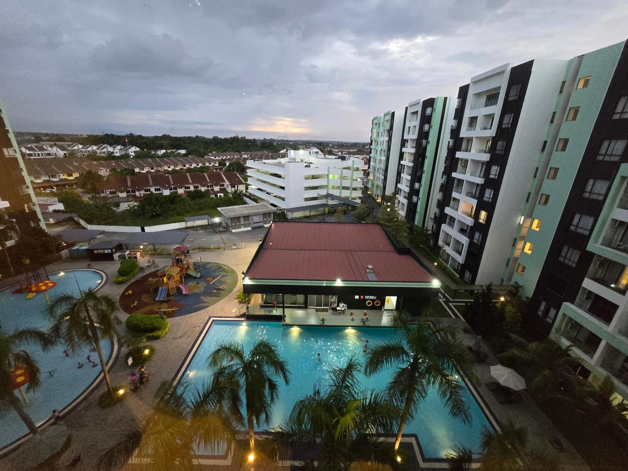 Manhattan Condominium - Jalan Pasir Puteh - Ипох Екстериор снимка